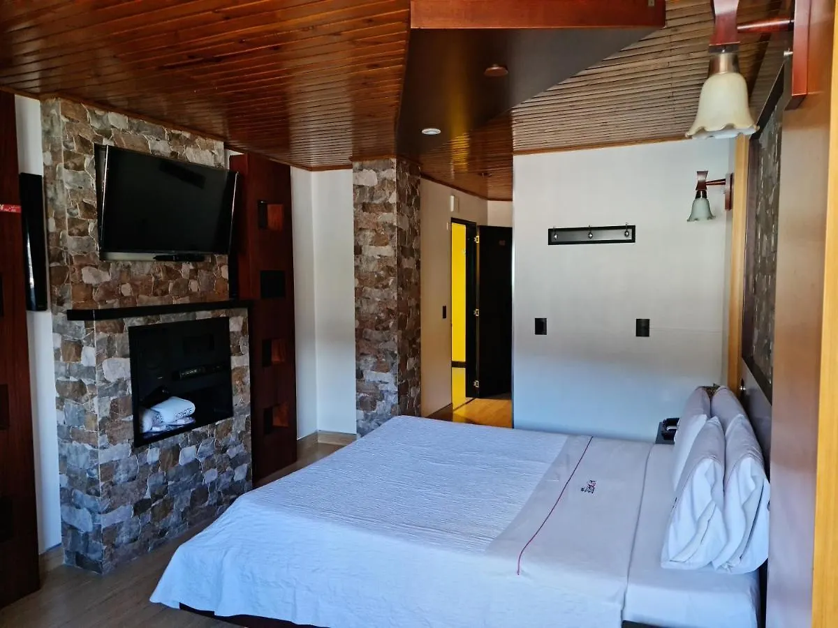 Love hotel Hotel Amarte Suite Bogota Colombia